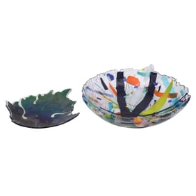 (2 Pc) Art Glass Bowls