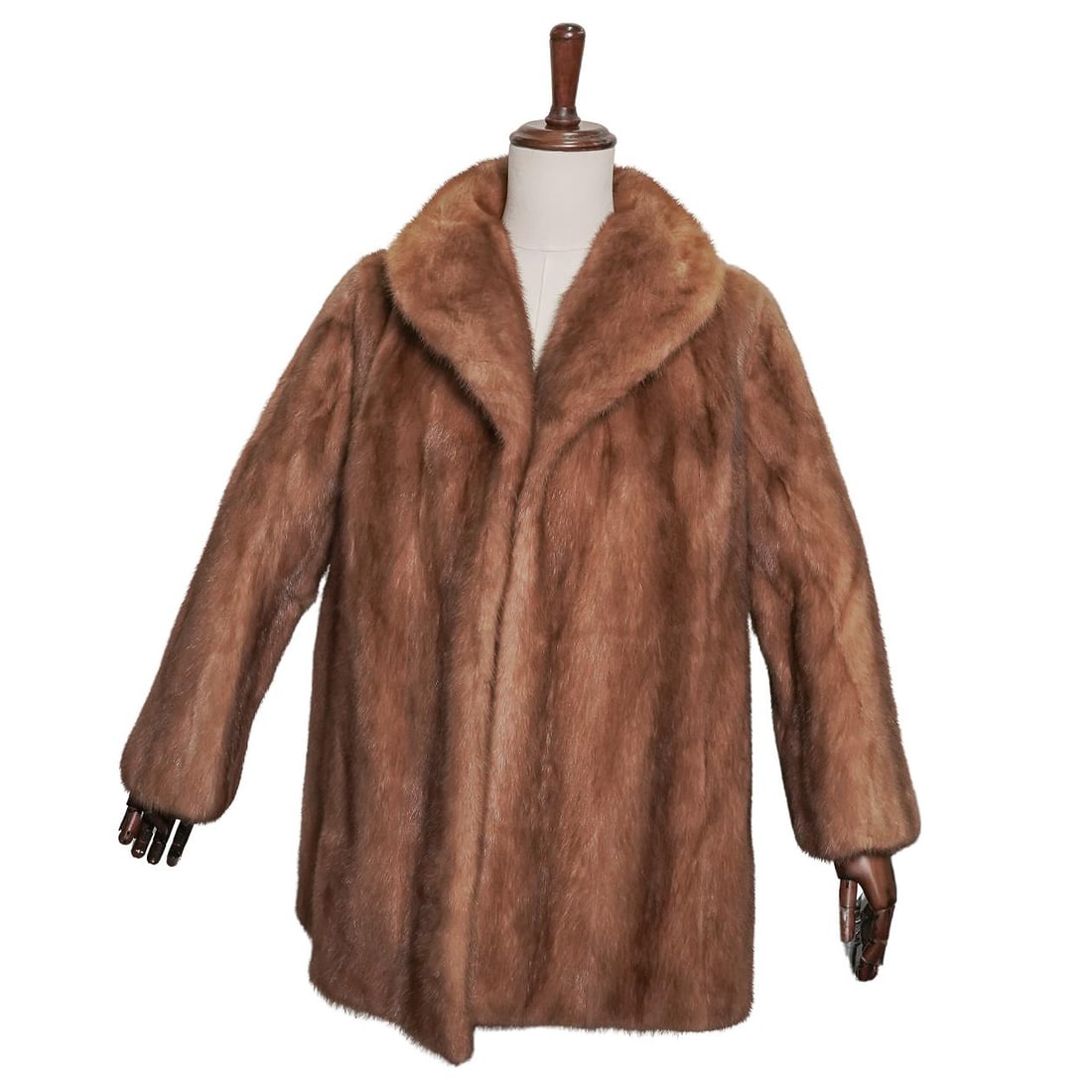 Vintage Weiners Furs Ladies Fur Coat (1 of 7)