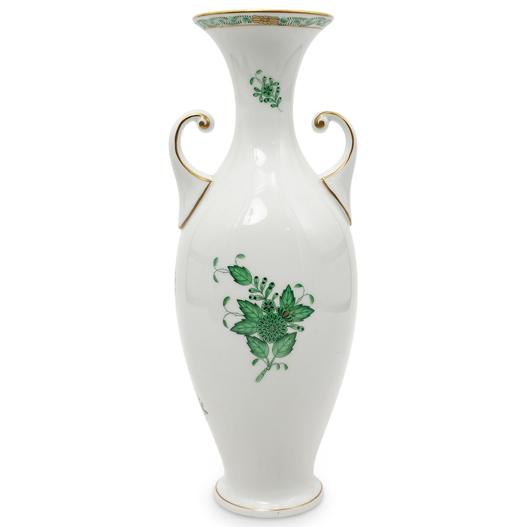 Herend Apponyi Vert Porcelain Vase: Herend Apponyi Vert Porcelain Vase 20th century, Hungary Herend Hungary porcelain vase in the Apponyi Vert pattern with gilt accenting. Marked on bottom with Herend hallmark, 7175/AV B and 158. H 13"