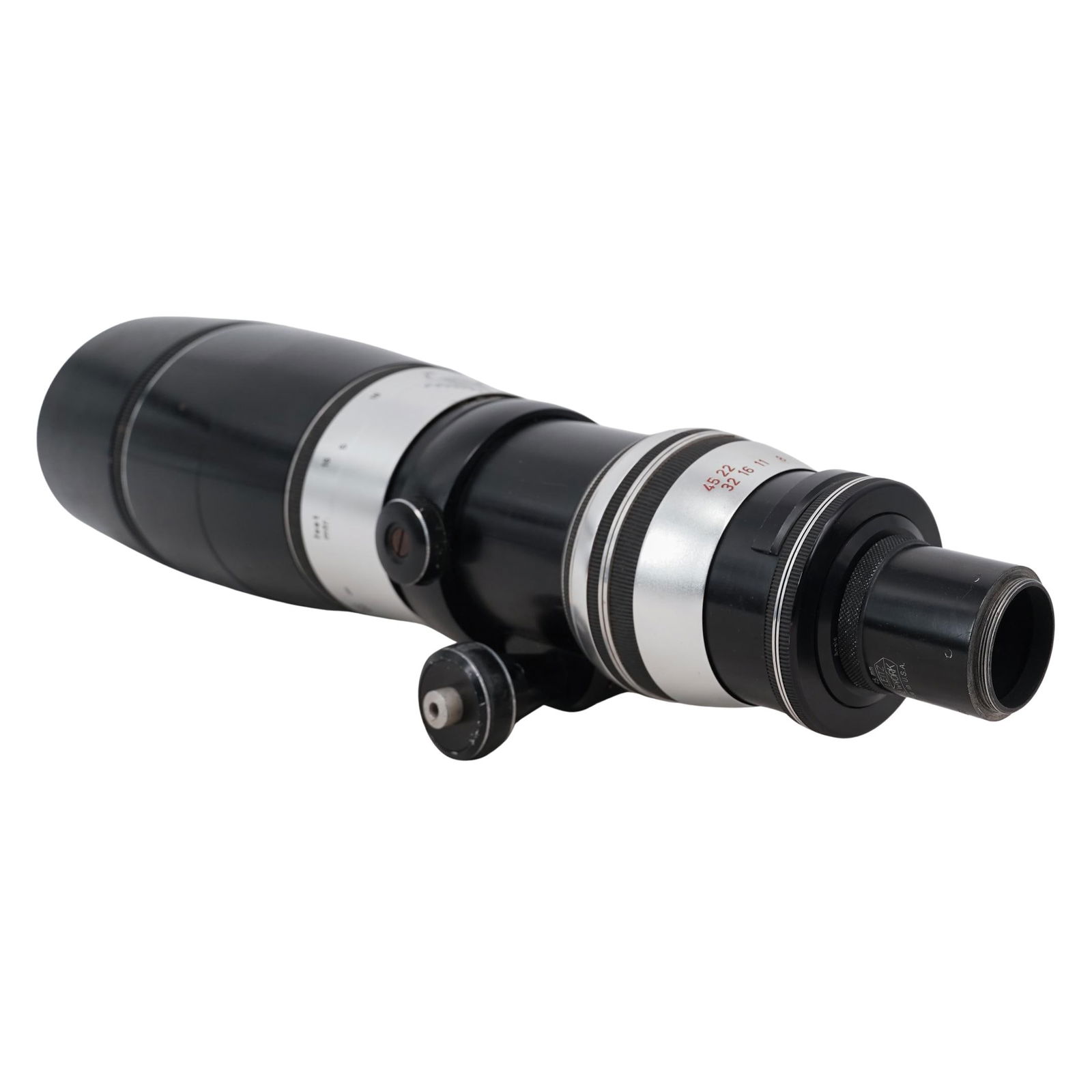 Heinz Kilfitt Sport-Fern-Kilar 400mm Telephoto Lens: Heinz Kilfitt Sport-Fern-Kilar 400mm Telephoto Lens 20th century, German Heinz Kilfitt "Sport-Fern-Kilar" 400 mm telephoto sports lens. Marked along lens rim "Heinz Kilfitt Munchen Sport-Fern-Kilar