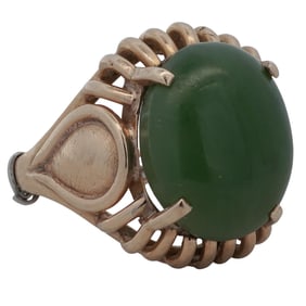 Vintage 14k Gold and Jade Ring