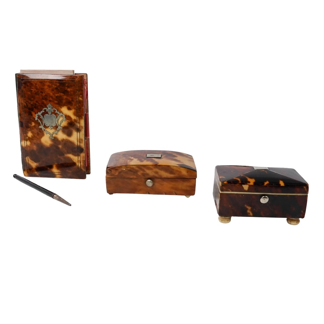 (3 Pc) Napoleonic French Tortoise Hued Boxes & Dance Card Notebook: (3 Pc) Napoleonic French Tortoise Hued Boxes & Dance Card Notebook c. 1860s, France One trinket box with a paper-lined wood interior and tortoise hued exterior. Smaller box features a tortoise hued an