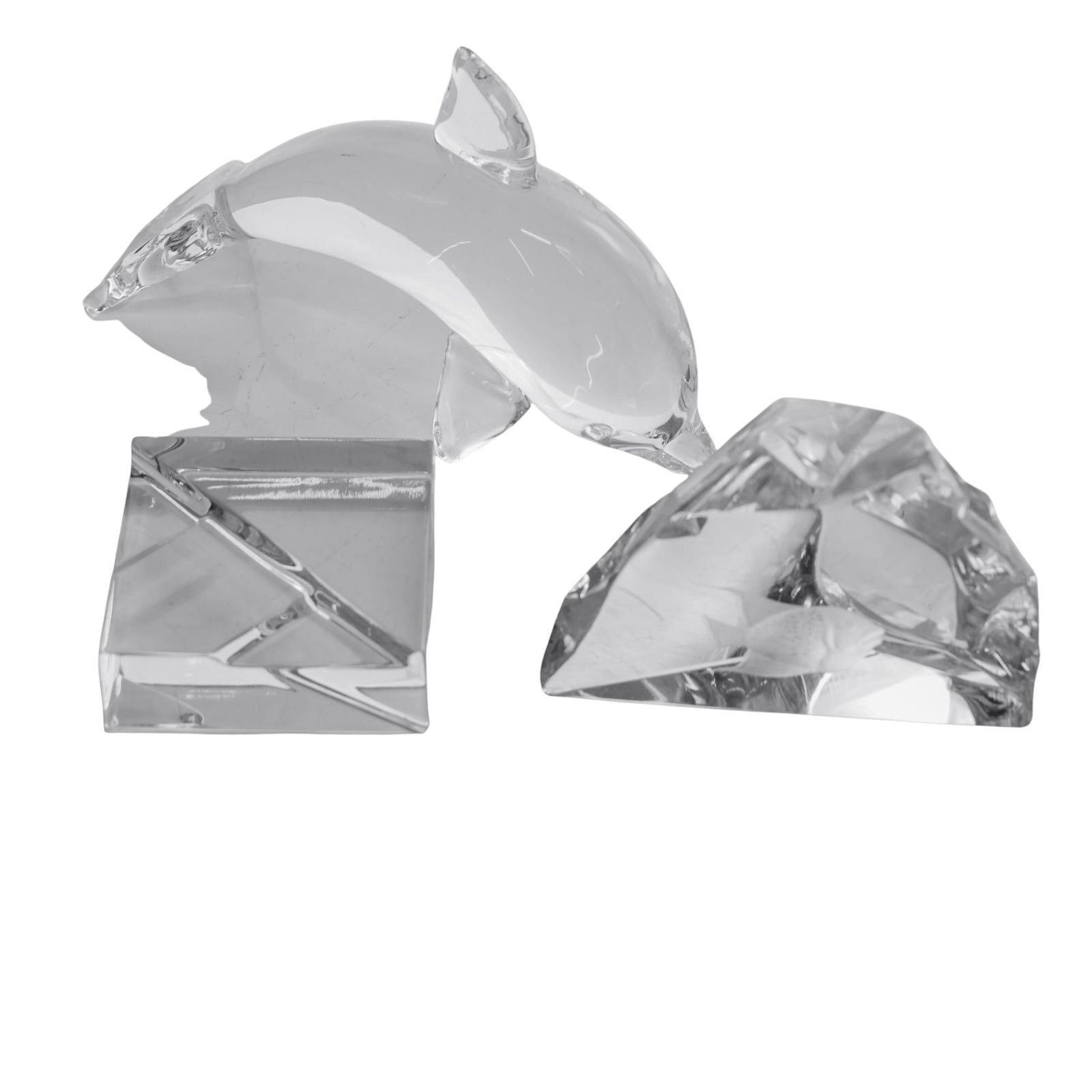 (4pc) Baccarat And Steuben Crystal Paperweights Group (1 of 6)