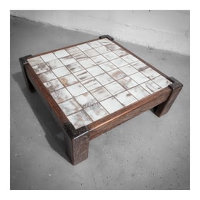 MCM Ceramic Coffee Table in Oak