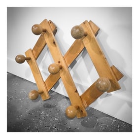 Vintage Wall Mounted Extendable Coat Rack in Pine Wood