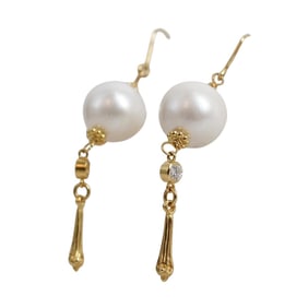 (4 pcs) 14k Gold, Diamond, and Pearl Jewelry Set