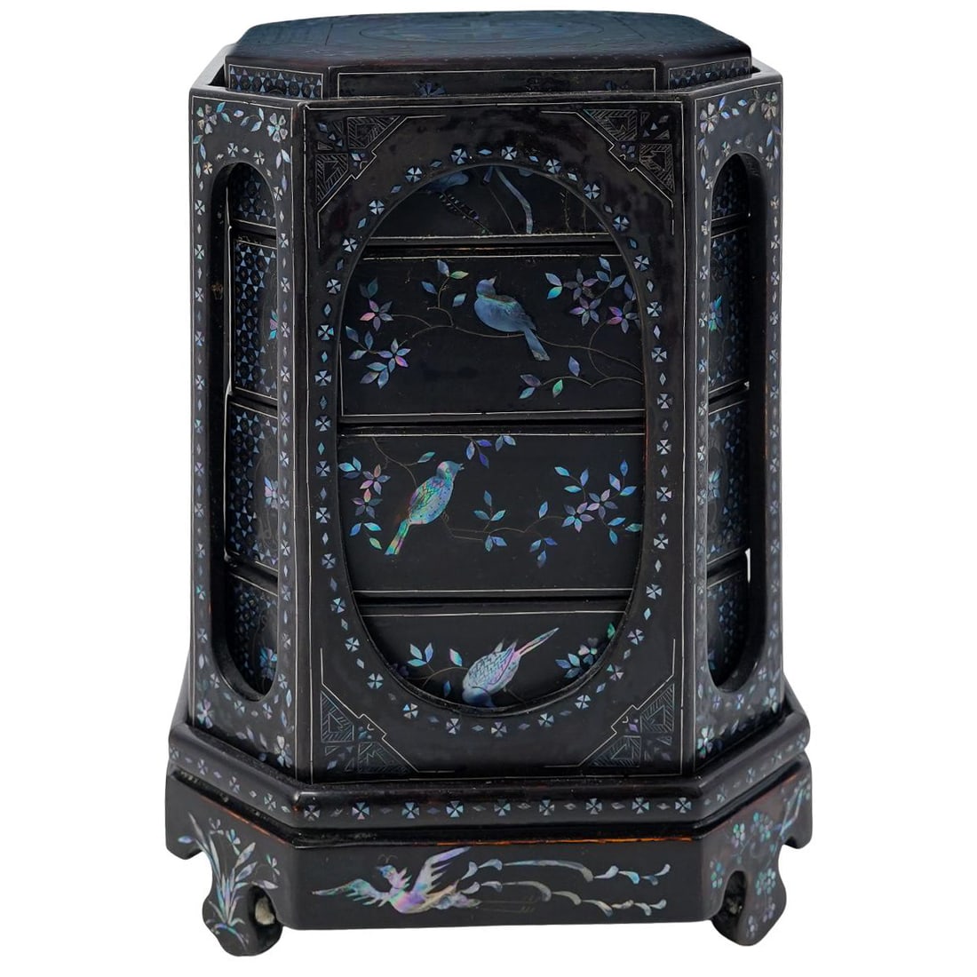 Chinese Qing Dynasty Lac Burgaute Stacking Box (1 of 8)