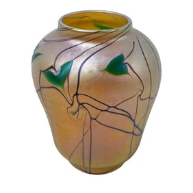 Vintage Orient & Flume Iridescent Art Glass Vase (1975)