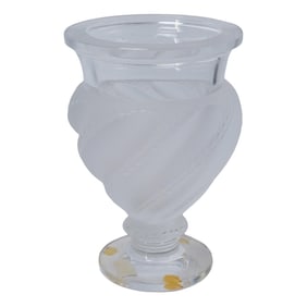 Lalique Frosted Crystal "Ermenonville" Vase