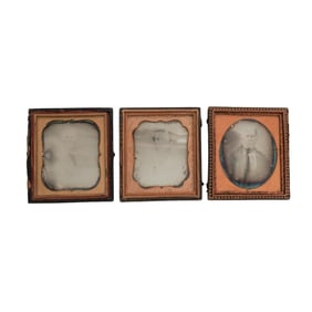 (3 pcs) Antique Encased Daguerreotype Portraits of Gentlemen