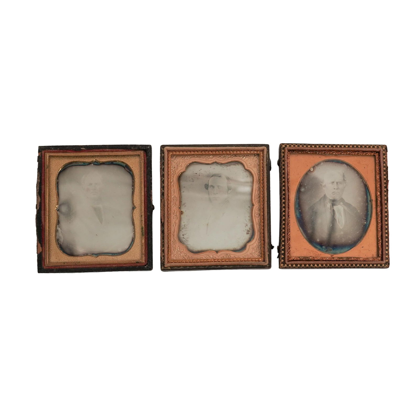 (3 pcs) Antique Encased Daguerreotype Portraits of Gentlemen (1 of 5)