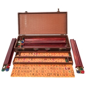 (168 pcs) Vintage "Metro Games" Bakelite Mahjong Set