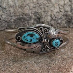 Vintage Navajo Sterling Silver Turquoise Bracelet Signed