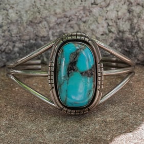 Vintage Signed Navajo Sterling Silver & Turquoise Bracelet