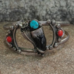 Vintage Navajo Sterling Silver, Bear Claw, Turquoise & Coral Bracelet