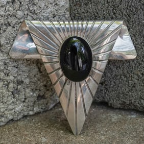 Vintage Sterling Silver & Onyx Brooch Signed
