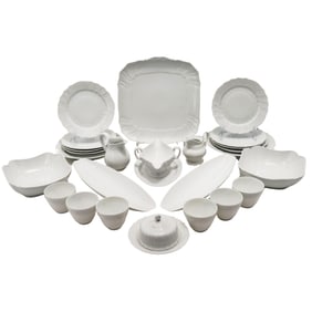 (35 Pc) Hutschenreuther Selb Bavaria "Dresden All White" Porcelain Set
