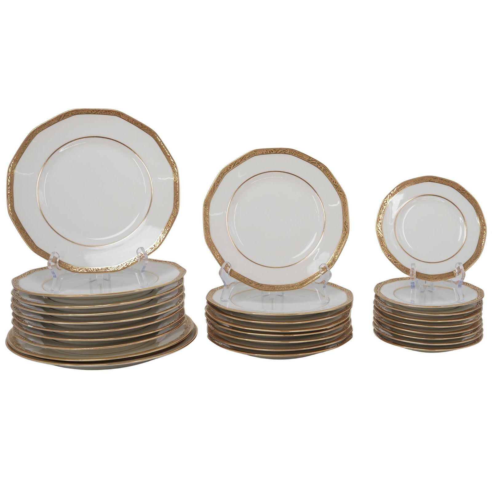 (27 pcs) Haviland Limoges Gilt Porcelain Plates (1 of 4)