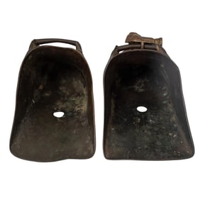 (2pc) Antique Cast Bronze Stirrups