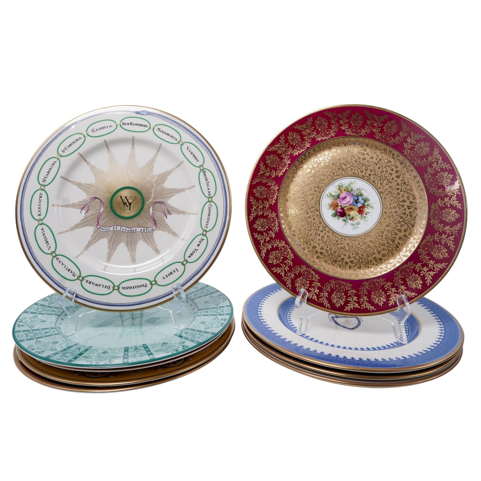 (10pc) Assorted Decorative and Commemorative Porcelain Plates (1 of 8)