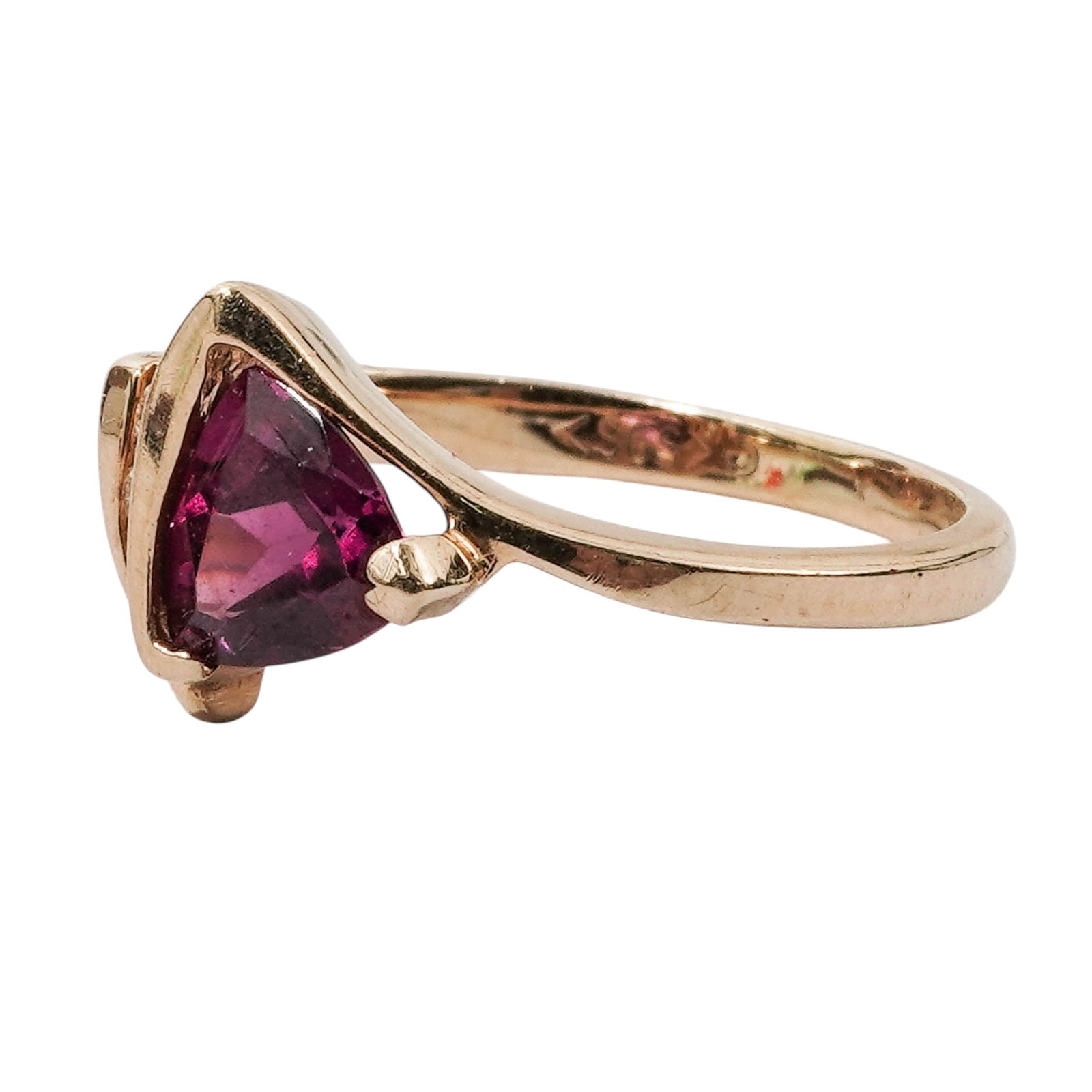 Simon Golub & Sons 14K Gold, Rubellite Amethyst & Diamond Ring: Simon Golub & Sons 14K Gold, Rubellite Amethyst & Diamond RingMid 20th c., USAVintage 14k yellow gold ring set with a trillion-cut rubellite amethyst stone and two small round diamonds. It is stamped