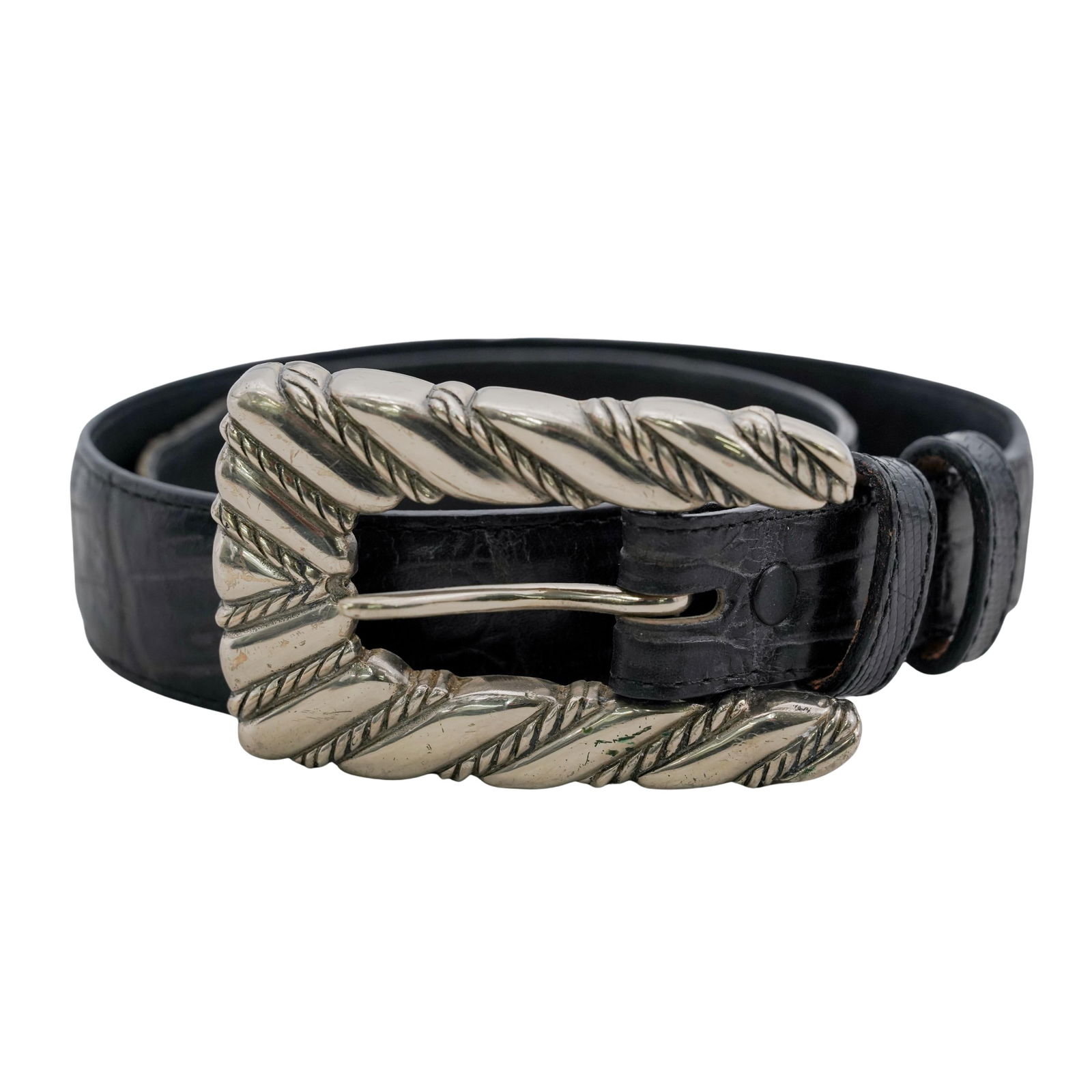 Vintage Vicenza Italian Sterling Silver and Leather Belt: Vintage Vicenza Italian Sterling Silver and Leather Belt 20th century, Italian Vintage Vicenza Italian black leather belt with sterling silver buckle. Leather marked "Vicenza Sport" "genuine calfskin