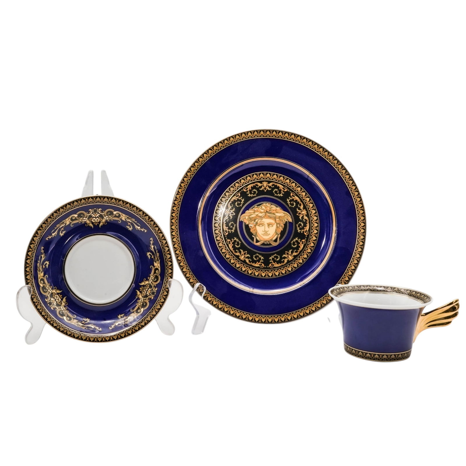 Versace x Rosenthal 25th Anniversary "Medusa Blue" Set: Versace x Rosenthal 25th Anniversary "Medusa Blue" Set2018, GermanVersace x Rosenthal "Medusa Blue" set, celebrating the 25th anniversary of the Rosenthal x Versace collaboration. Features a large pla