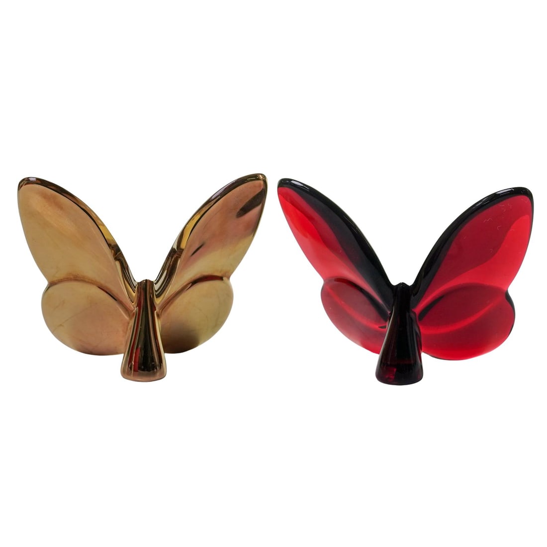 (2pc) Evelyne Julienne x Baccarat Crystal "Lucky" Butterflies: (2pc) Evelyne Julienne x Baccarat Crystal "Lucky" Butterflies2007, FrenchLucky Butterflies were designed by Evelyne Julienne ( for Baccarat in 2007. One is ruby red Lucky Butterfly while the other is