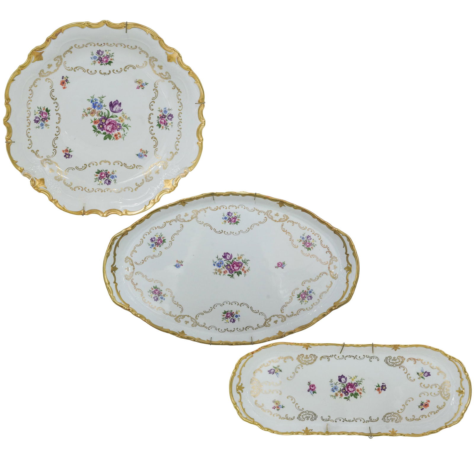 (3pc) Reichenbach "Dresden Spray Flowers" Porcelain Serving Set: (3pc) Reichenbach "Dresden Spray Flowers" Porcelain Serving SetMid to Late 20th century, GermanVintage serving set by Reichenbach fine china, featuring the "Dresden Spray Flowers" pattern with 22 K go