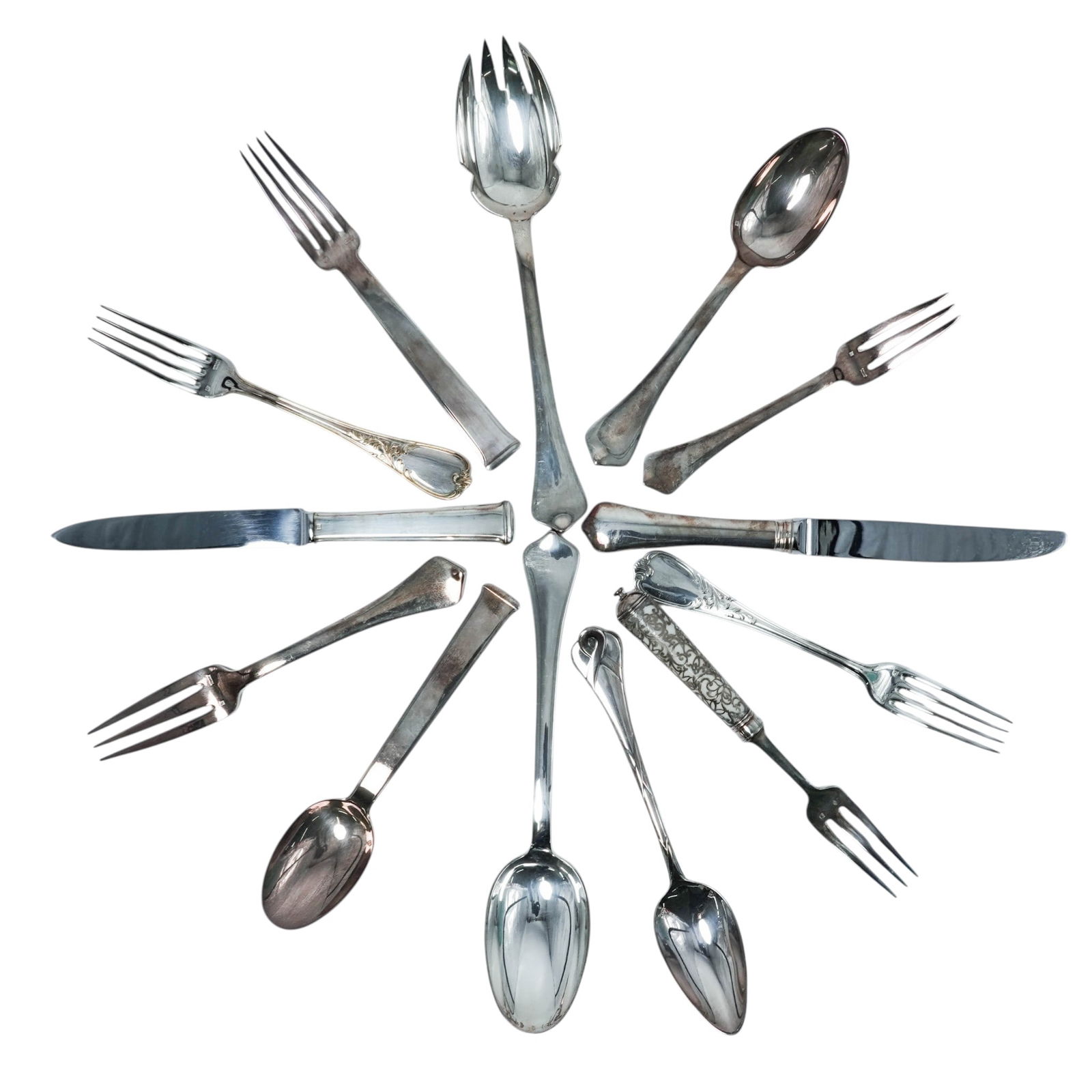 (13pc) Ecruis Silver Stainless Steal & Silver Plated Flatware Group (1 of 6)