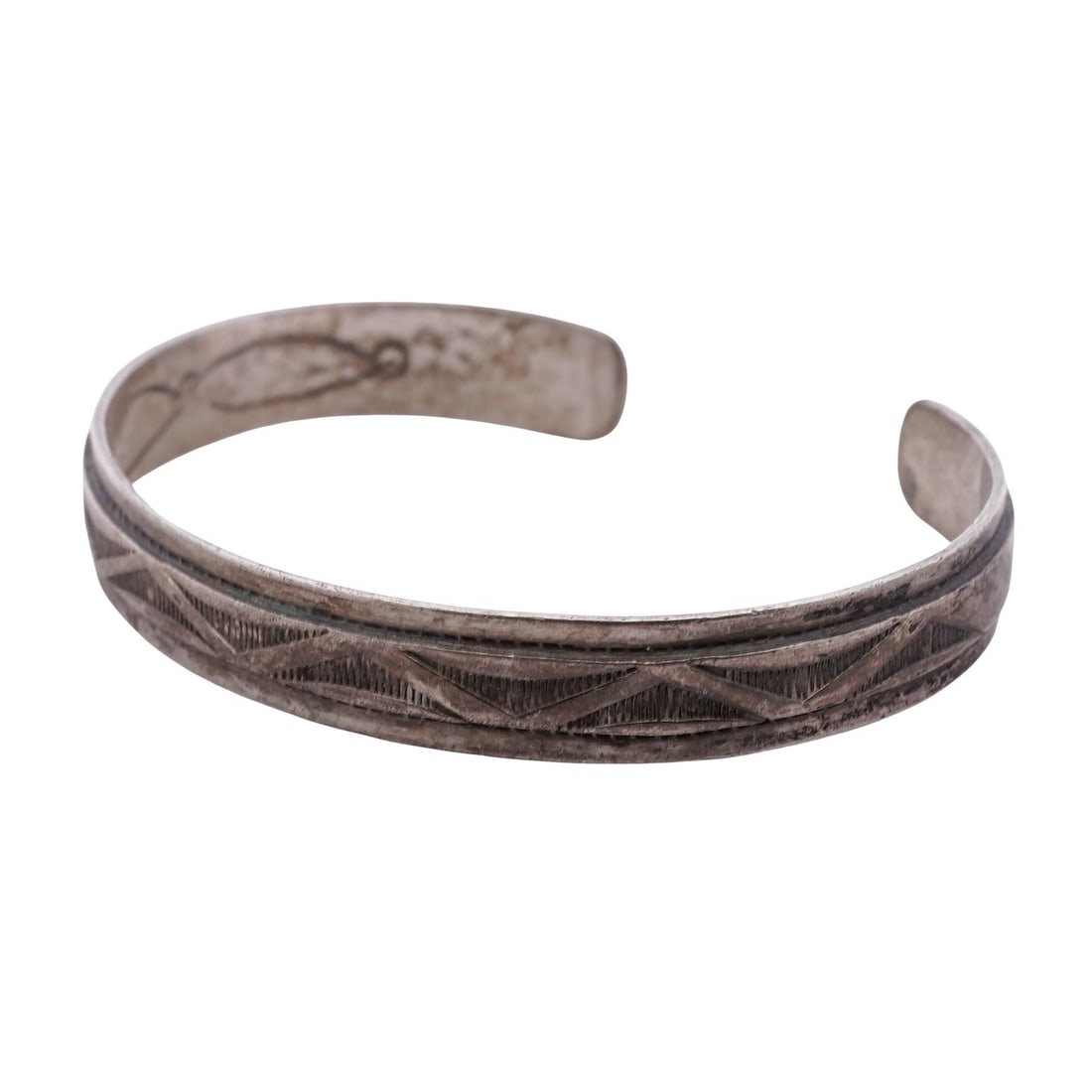 Vintage Navajo Sterling Silver Stamped Cuff Bracelet Signed: Vintage Navajo Sterling Silver Stamped Cuff Bracelet Signed 1970s–1980s, American Vintage Navajo sterling silver cuff bracelet featuring hand-stamped geometric line and chevron motifs across a flat