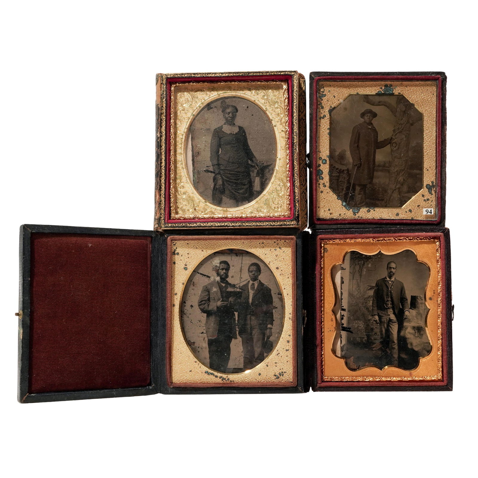(4 pcs) Antique African American Tintypes & Daguerreotypes: (4 pcs) Antique African American Tintypes & Daguerreotypes Mid to late 19th century A set of four antique African American tintypes and daguerreotypes with gilt frames and in cases. Provenance: