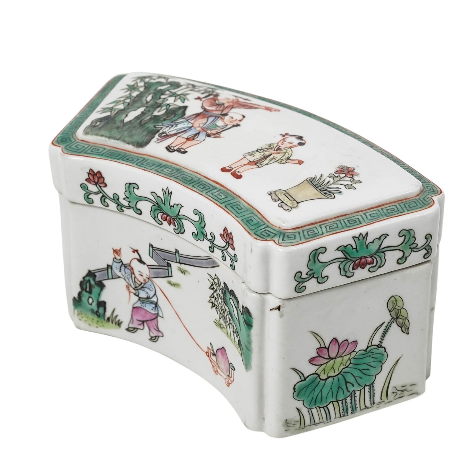 Antique Chinese Famille Verte Porcelain Lidded Box (1 of 8)