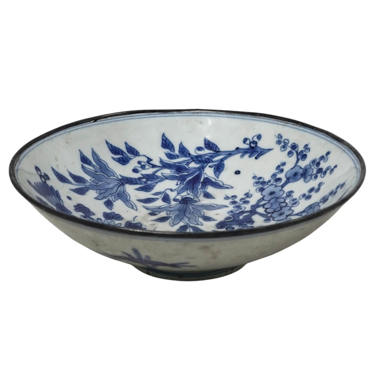 Chinese Ming Jiajing Reign Silver-Rimmed Porcelain Bowl (1 of 7)