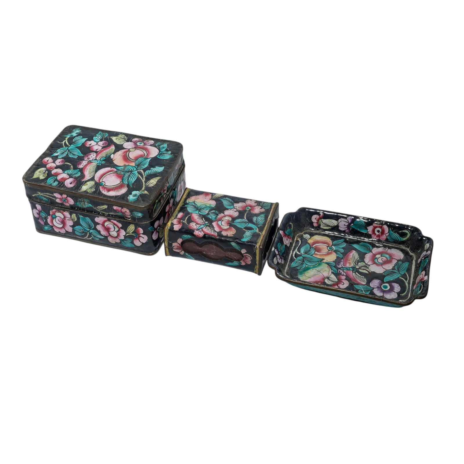 (3 Pcs) Chinese Floral Canton Enameled Smoking Set: (3 Pcs) Chinese Floral Canton Enameled Smoking SetEarly 20th century, ChinaA three-piece early 20th century Chinese export "Canton" enameled brass metal smoking set. Includes:(1) Chinese enameled flor