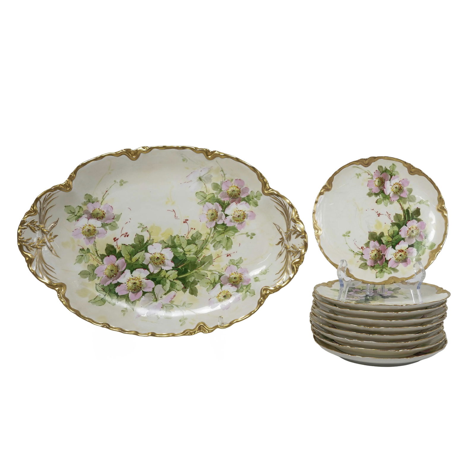 (10 Pc) Antique French Haviland Porcelain Dessert Serving Set: (10 Pc) Antique French Haviland Porcelain Dessert Serving Set Early 20th century, French Ten piece Antique French Haviland porcelain dessert serving set, decorated with painted floral motifs and gilt