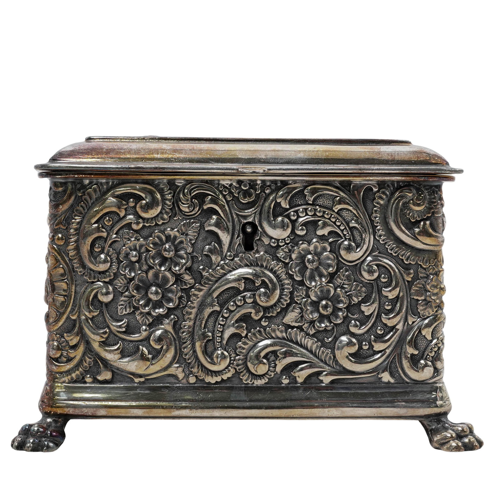 Wilcox Silver Plated Repousse Box - 5