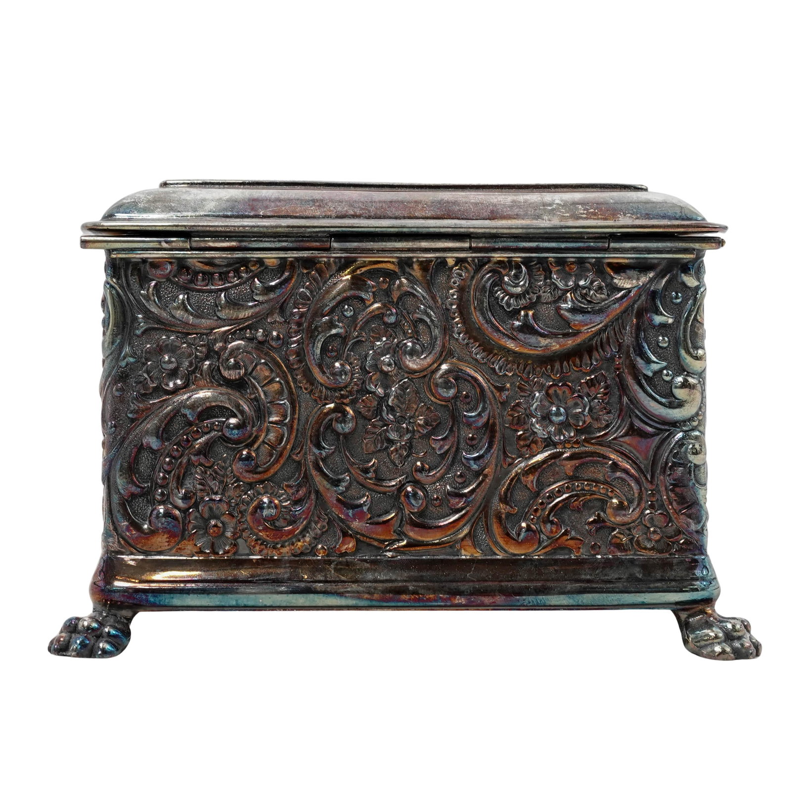 Wilcox Silver Plated Repousse Box - 7