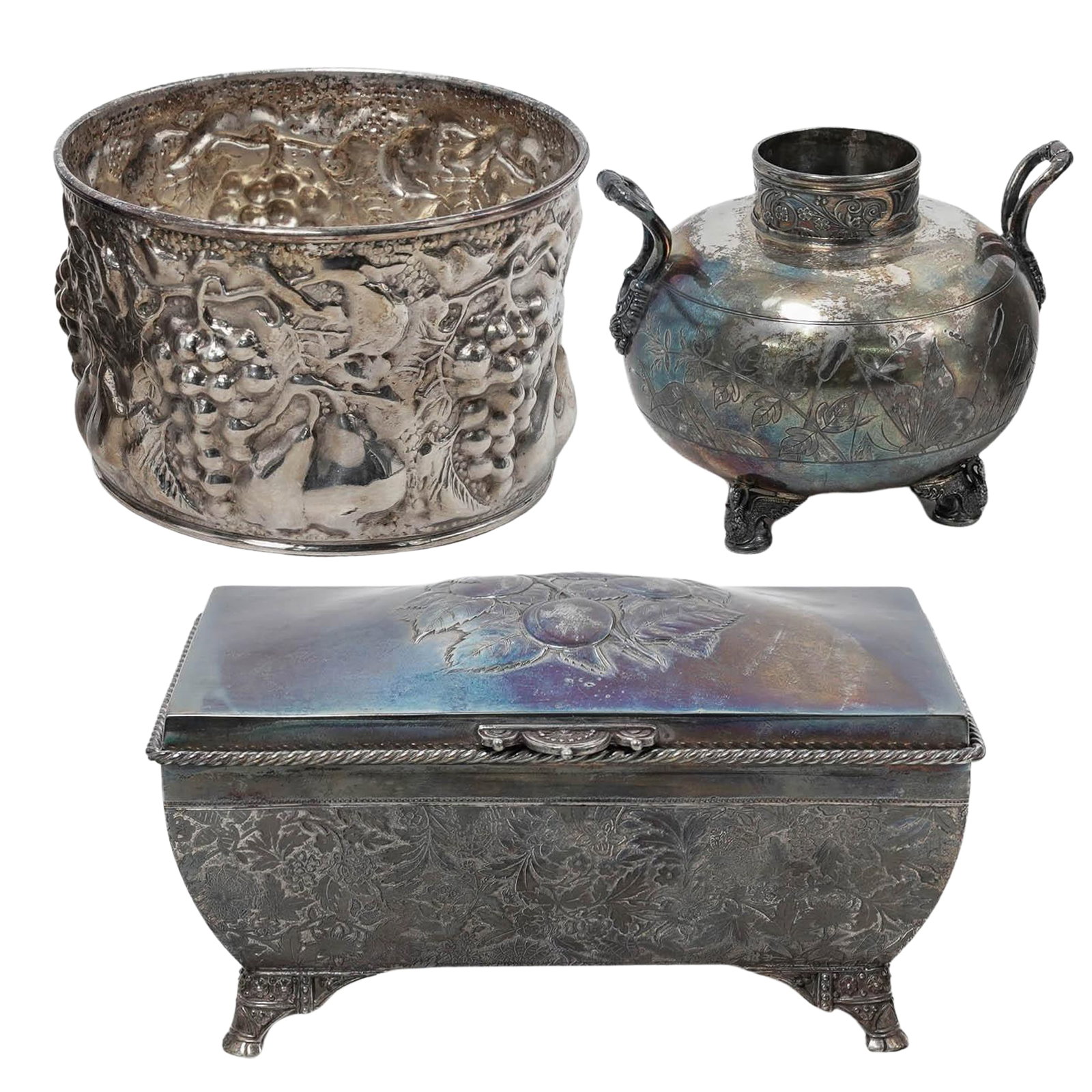 (3 pcs) Antique Silver Plated Table Objects (1 of 8)