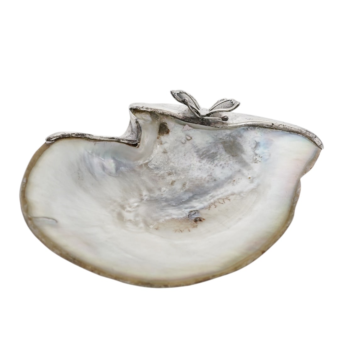Sterling Silver Mounted Mother-of-Pearl Oyster Shell Dish (1 of 6)