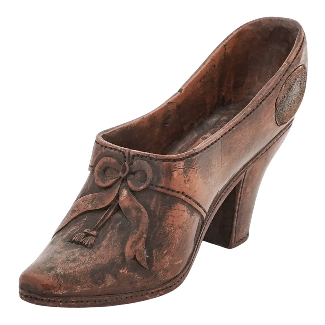 Victorian Treen Miniature Wooden Shoe Pincushion Holder (1 of 6)