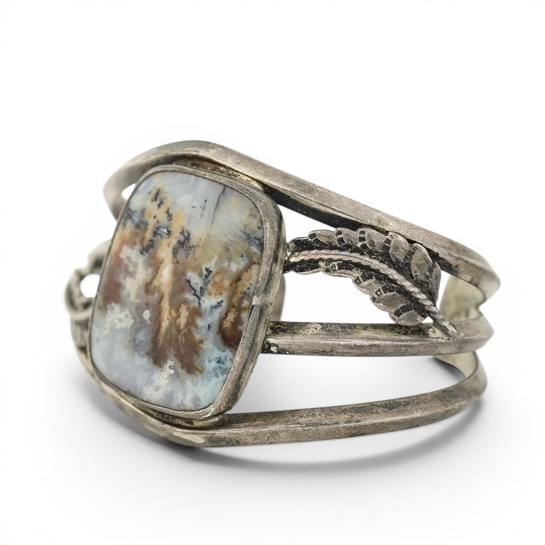 Vintage Navajo Sterling Silver & Picture Jasper Cuff Bracelet, Signed: Vintage Navajo Sterling Silver & Picture Jasper Cuff Bracelet, Signed 1970s–1980s, USA Vintage Navajo sterling silver cuff bracelet set with a large rectangular picture jasper cabochon in a plain