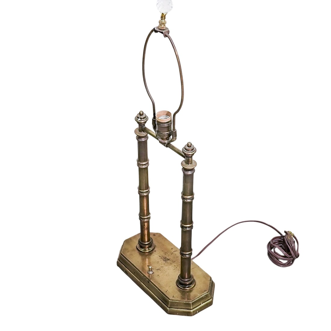 Mid Cent. Modern Brass Bamboo Form Table Lamp - 3