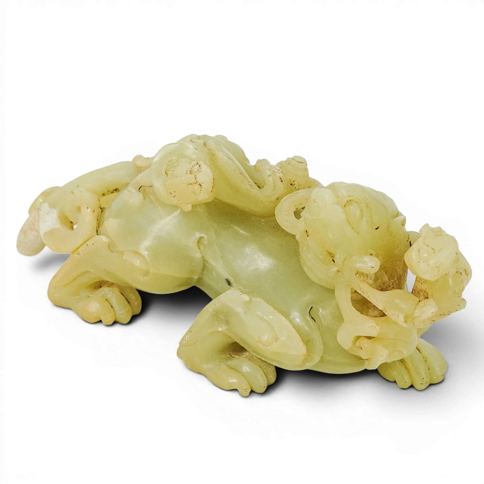 Chinese Republic Jade Carving Mythical Pixiu Beast: Chinese Republic Jade Carving Mythical Pixiu Beast Early to mid-20th Cent., Chinese An antique Chinese carved jade figurine depicting a Pixiu (Bixie), a powerful chimeric and auspicious creature