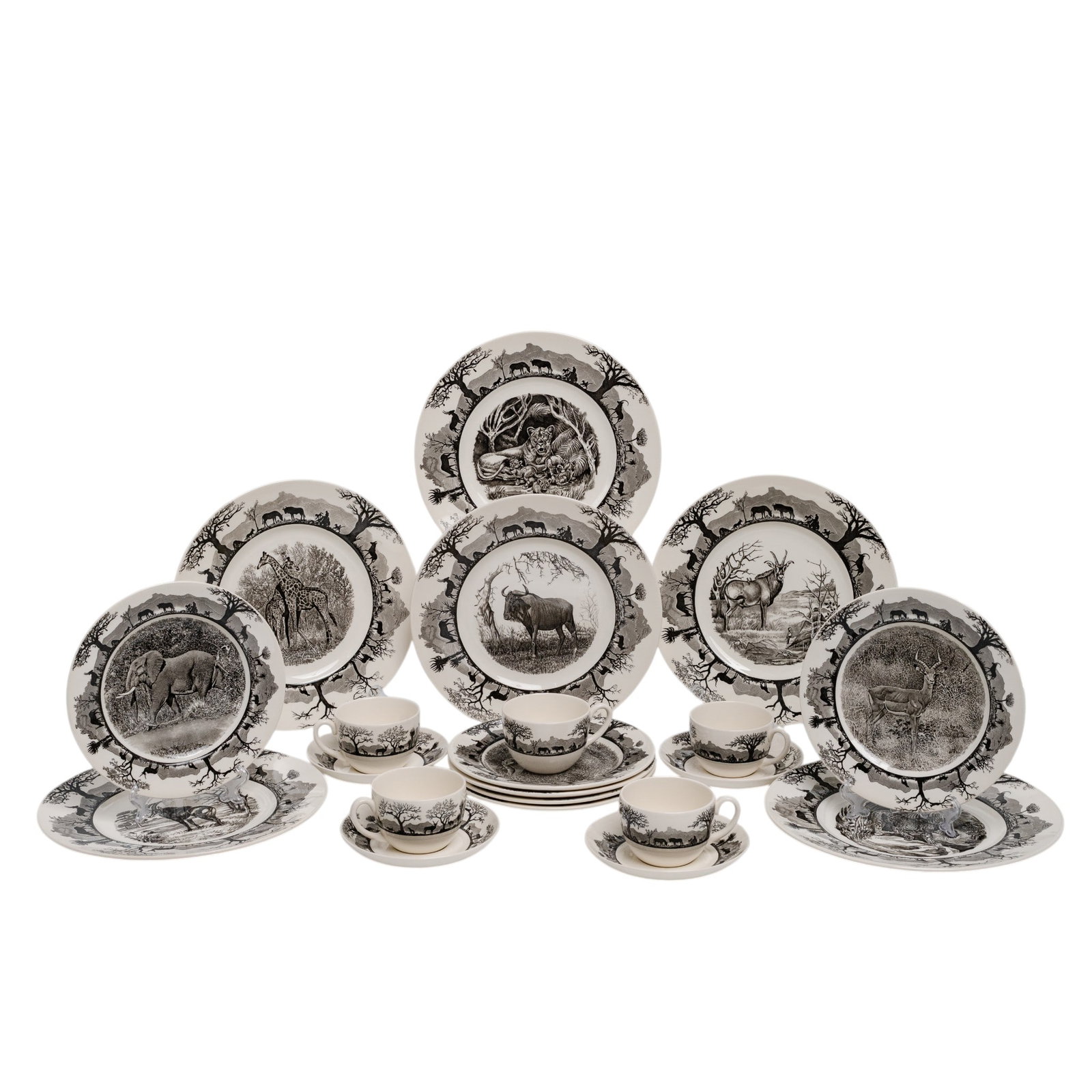 (21pc) English Wedgwood "Kruger National Park" Porcelain Dinnerware Set: (21pc) English Wedgwood "Kruger National Park" Porcelain Dinnerware Set Circa 1950-1960. English This vintage mid-century Wedgwood dinnerware service in the "Kruger National Park" pattern features str