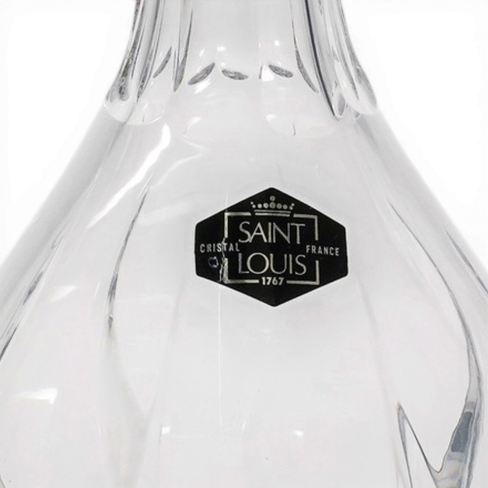 St. Louis 'Cerdagne' Gilt & Crystal Wine Decanter: St. Louis 'Cerdagne' Gilt & Crystal Wine Decanter 20th Century, France. St. Louis “Cerdagne” French Crystal Wine Decanter with matching stopper, featuring an elongated fluted neck and paneled