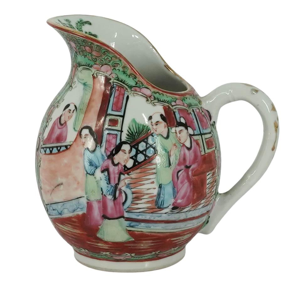 Chinese Republic Porcelain Rose Medallion Creamer (1 of 17)