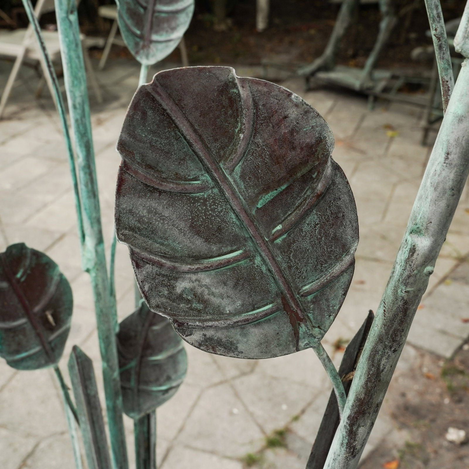 Vintage Copper Sunflowers Garden Sculpture - 9
