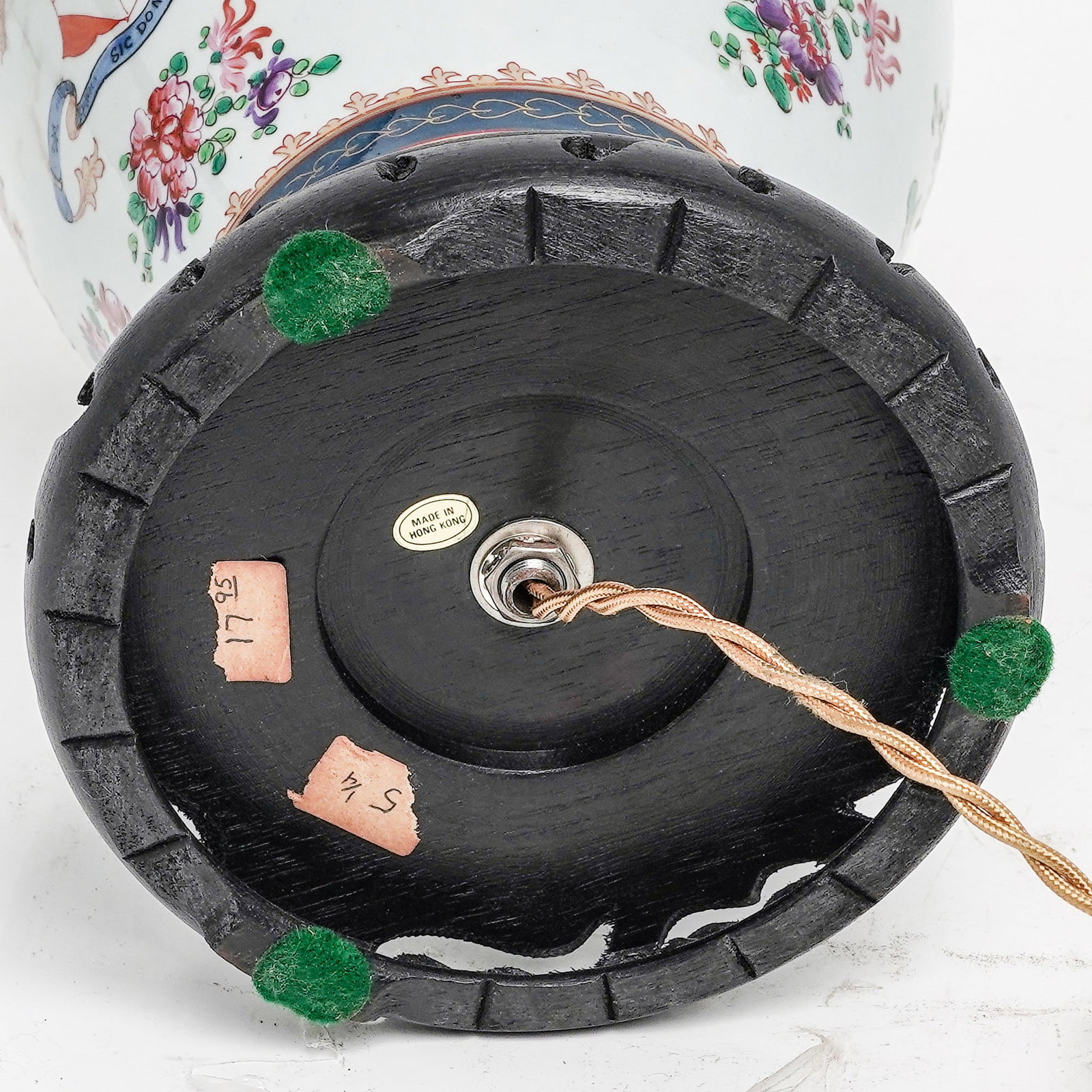 Chinese Export Porcelain Table Lamp - 8