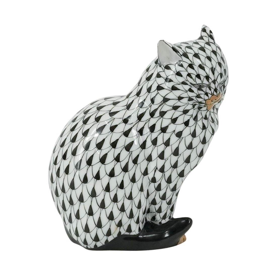 Herend Black Fishnet Porcelain "Cat Sitting" Figurine: Herend Black Fishnet Porcelain "Cat Sitting" Figurine 20th century, Hungarian A Herend porcelain figurine "Cat Sitting", number 5383 in the black fishnet color way. Marked on bottom with Herend